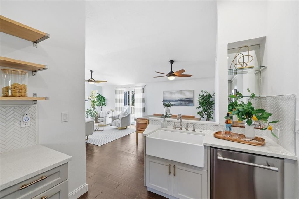 For Sale: $509,900 (4 beds, 2 baths, 1784 Square Feet)