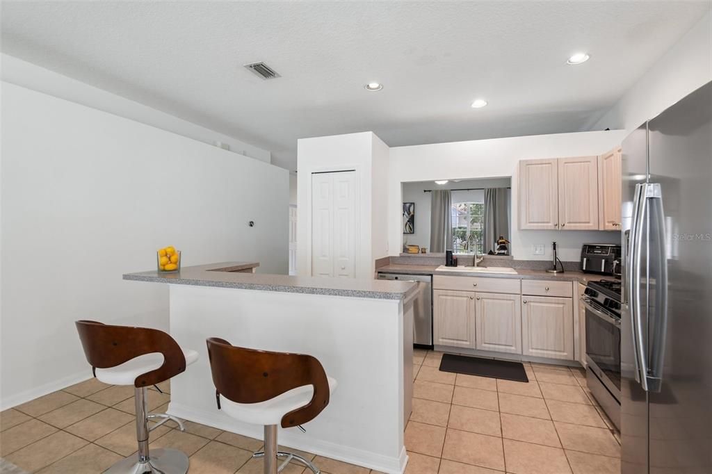 For Sale: $380,000 (3 beds, 2 baths, 1705 Square Feet)