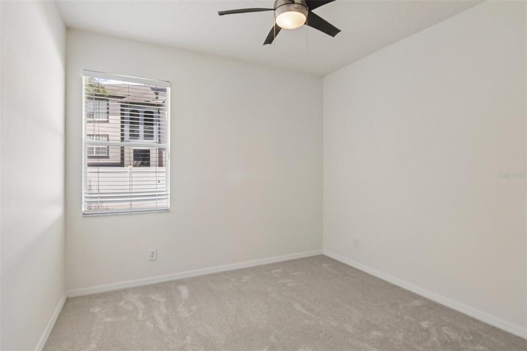 For Sale: $380,000 (3 beds, 2 baths, 1705 Square Feet)