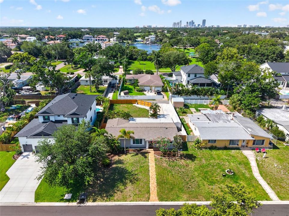 For Sale: $599,995 (3 beds, 2 baths, 1363 Square Feet)