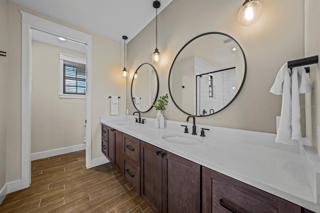 For Sale: $2,895,000 (5 beds, 0 baths, 2966 Square Feet)