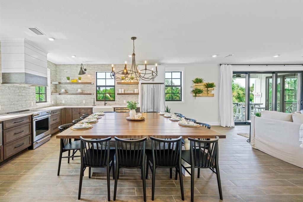 For Sale: $2,895,000 (5 beds, 0 baths, 2966 Square Feet)