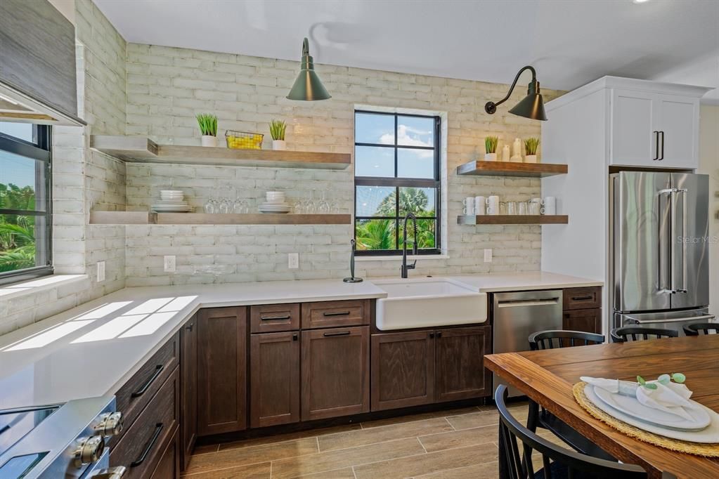 For Sale: $2,895,000 (5 beds, 0 baths, 2966 Square Feet)