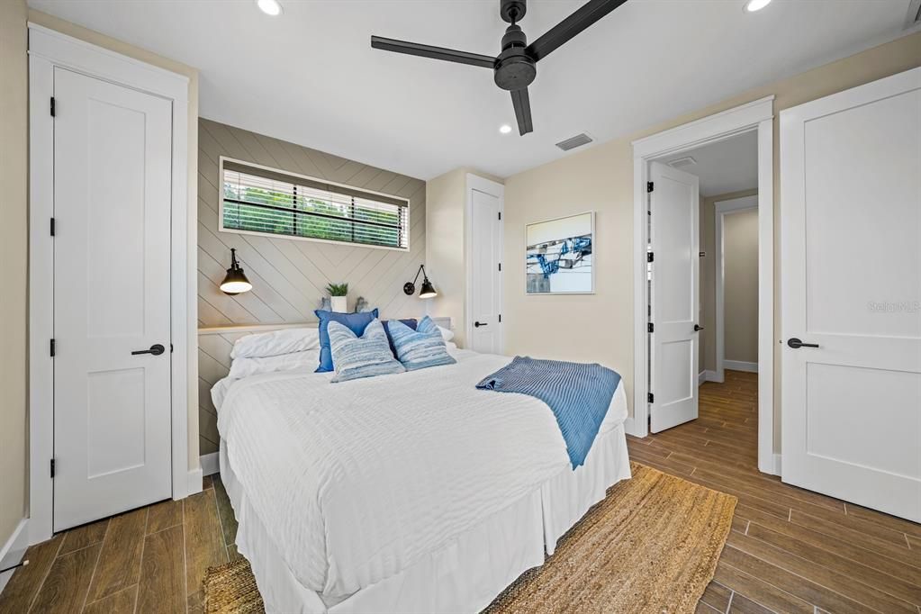 For Sale: $2,895,000 (5 beds, 0 baths, 2966 Square Feet)