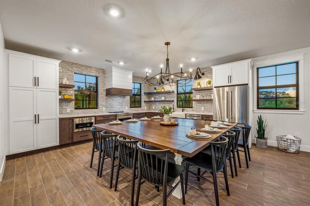 For Sale: $2,895,000 (5 beds, 0 baths, 2966 Square Feet)