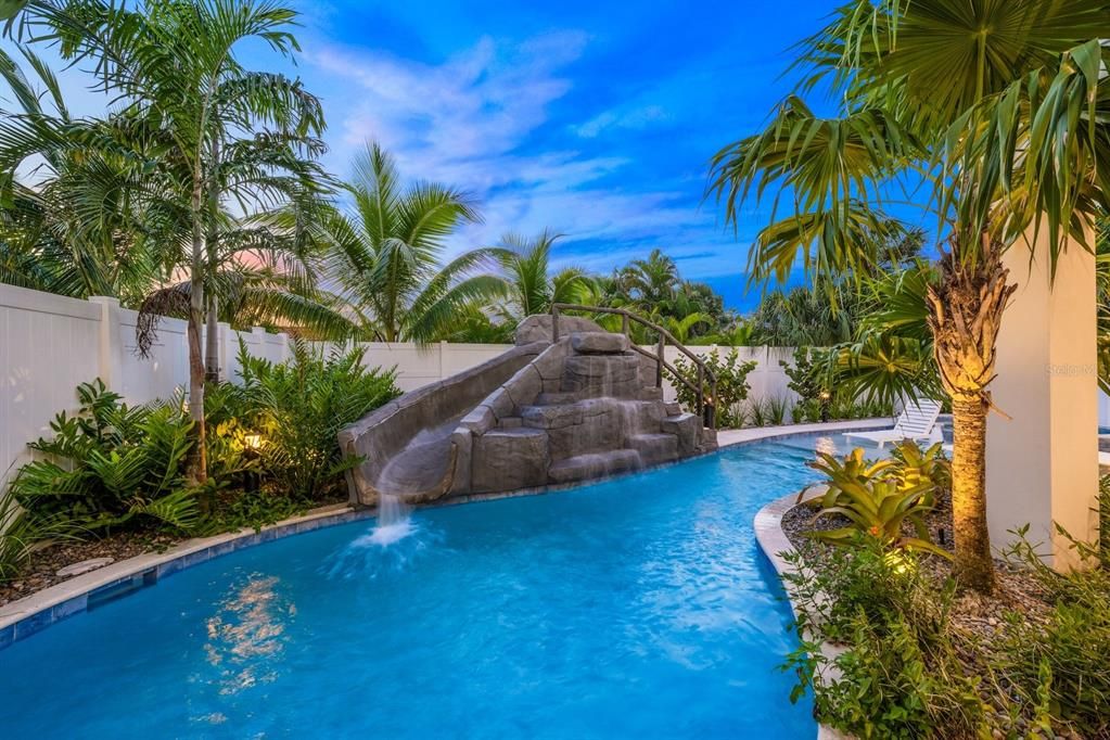 For Sale: $2,895,000 (5 beds, 0 baths, 2966 Square Feet)