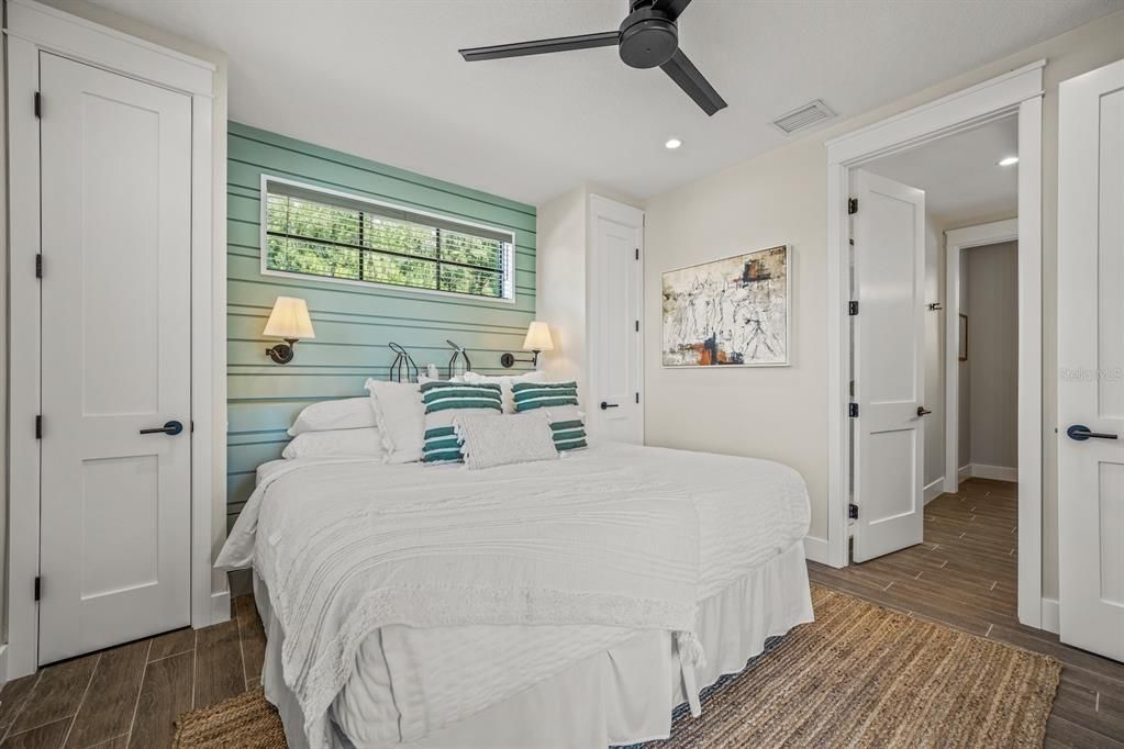 For Sale: $2,895,000 (5 beds, 0 baths, 2966 Square Feet)