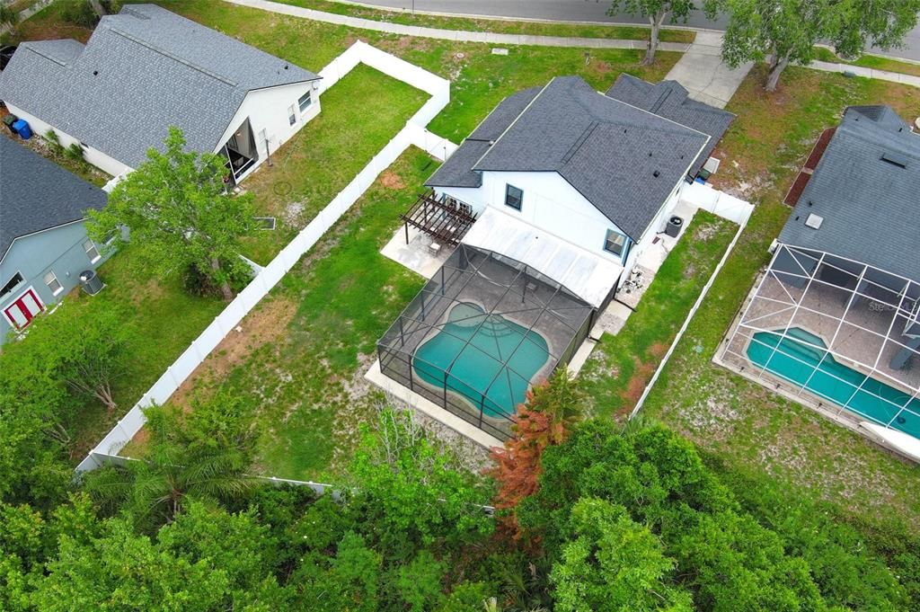 For Sale: $550,000 (4 beds, 2 baths, 1888 Square Feet)