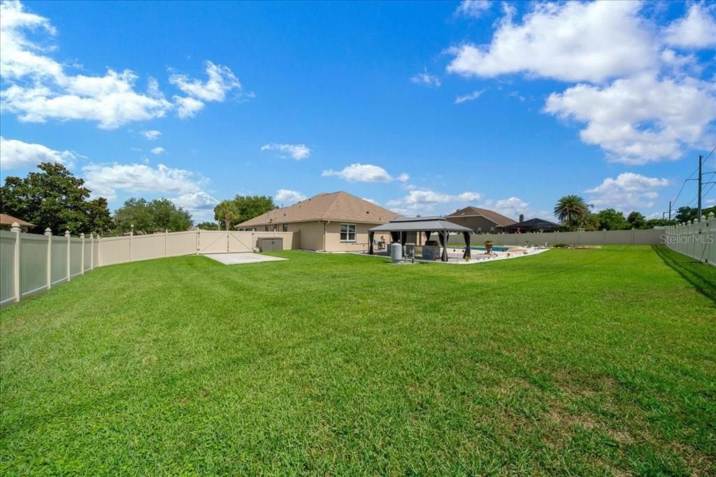 En Venta: $999,500 (4 camas, 3 baños, 4053 Pies cuadrados)