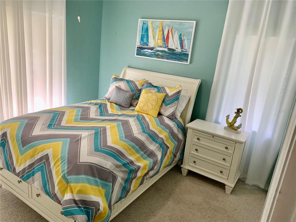 For Rent: $4,000 (3 beds, 2 baths, 1940 Square Feet)