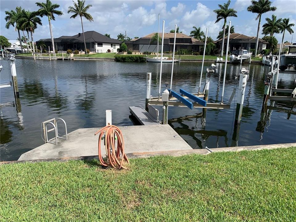 For Rent: $4,000 (3 beds, 2 baths, 1940 Square Feet)