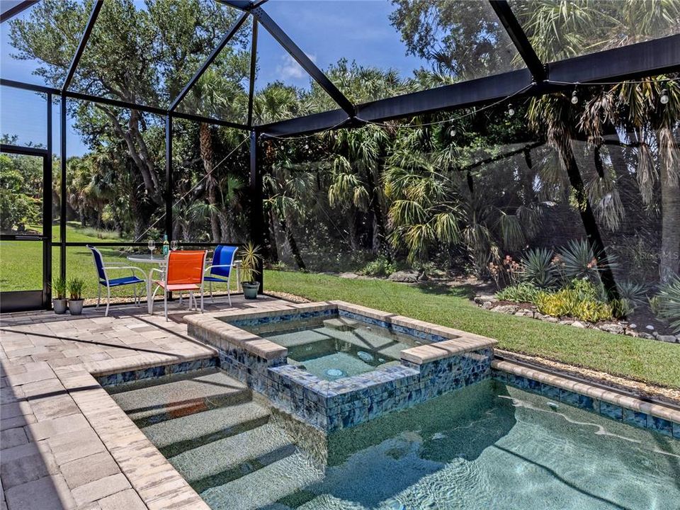 For Sale: $584,000 (4 beds, 2 baths, 2334 Square Feet)