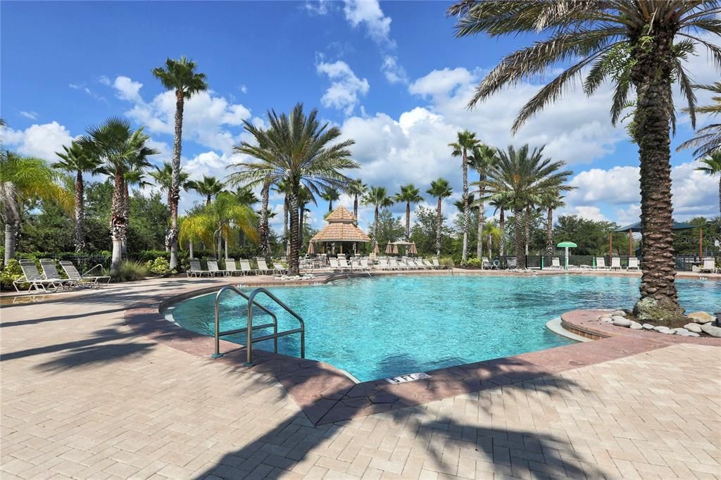 For Sale: $584,000 (4 beds, 2 baths, 2334 Square Feet)