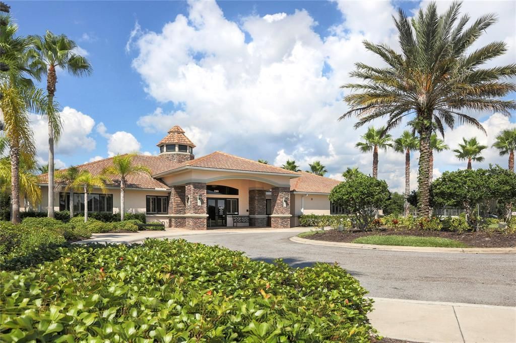 For Sale: $584,000 (4 beds, 2 baths, 2334 Square Feet)