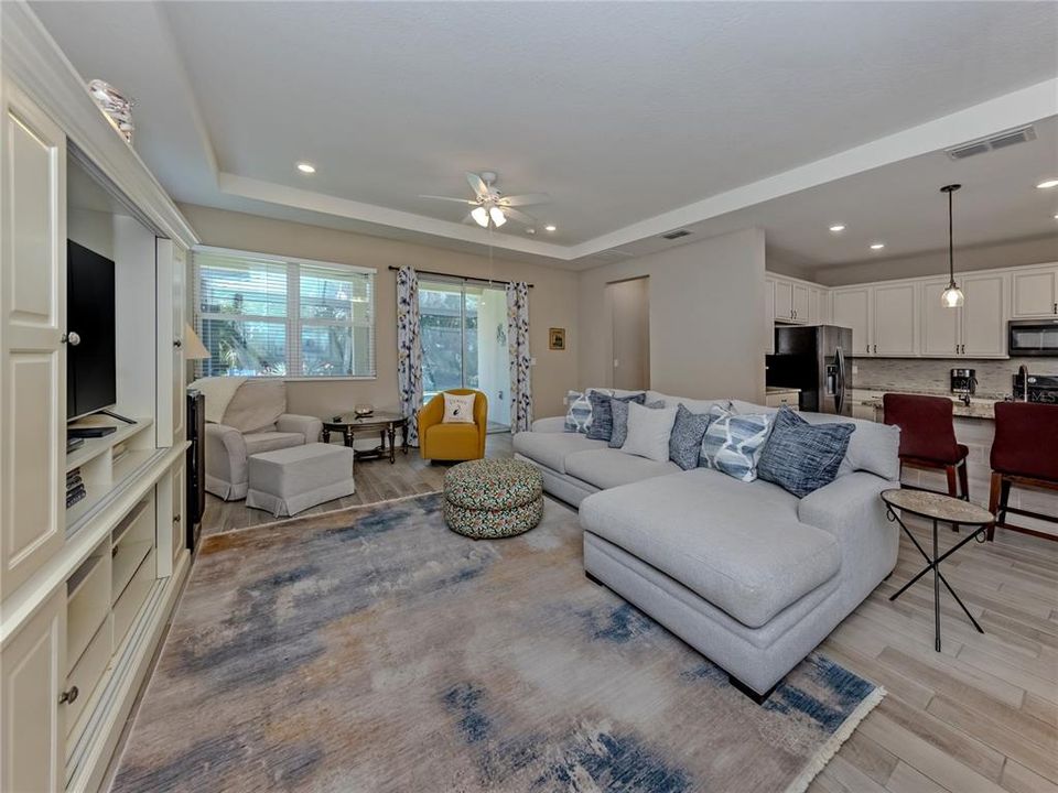 For Sale: $584,000 (4 beds, 2 baths, 2334 Square Feet)