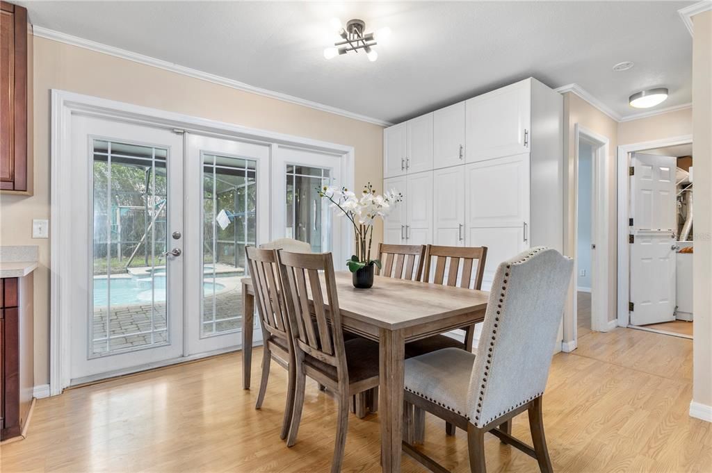 Active With Contract: $399,990 (3 beds, 2 baths, 1678 Square Feet)