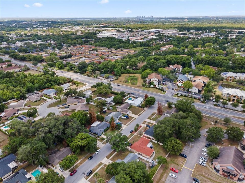 Active With Contract: $399,990 (3 beds, 2 baths, 1678 Square Feet)
