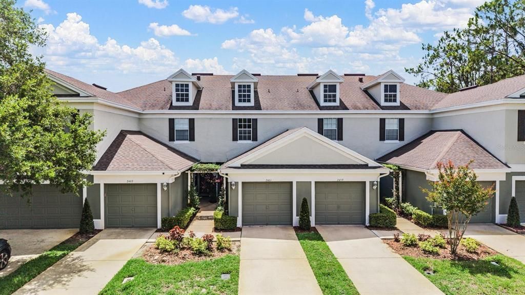 For Sale: $215,000 (2 beds, 1 baths, 1240 Square Feet)