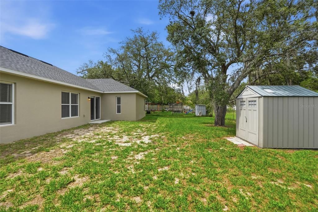 For Sale: $399,000 (4 beds, 2 baths, 2236 Square Feet)