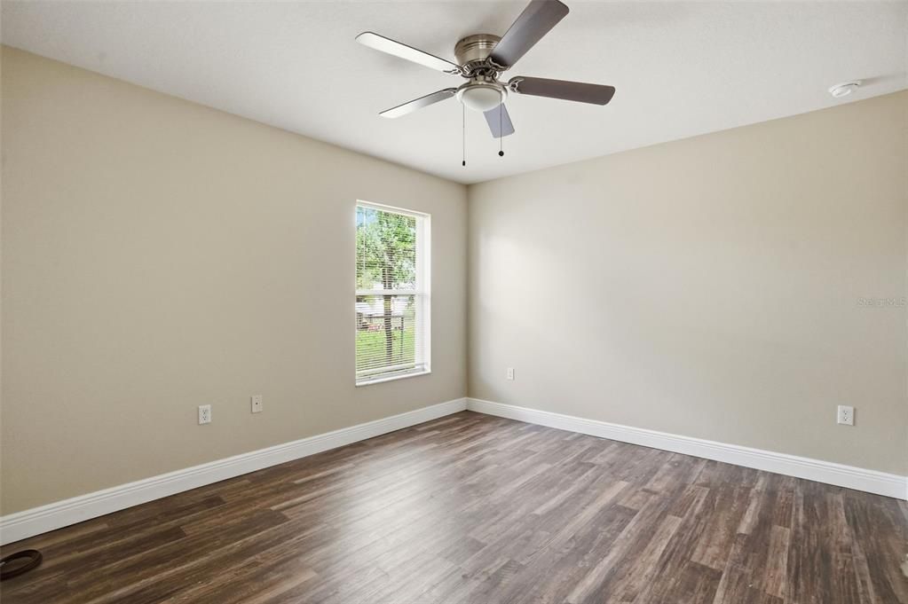 For Sale: $399,000 (4 beds, 2 baths, 2236 Square Feet)