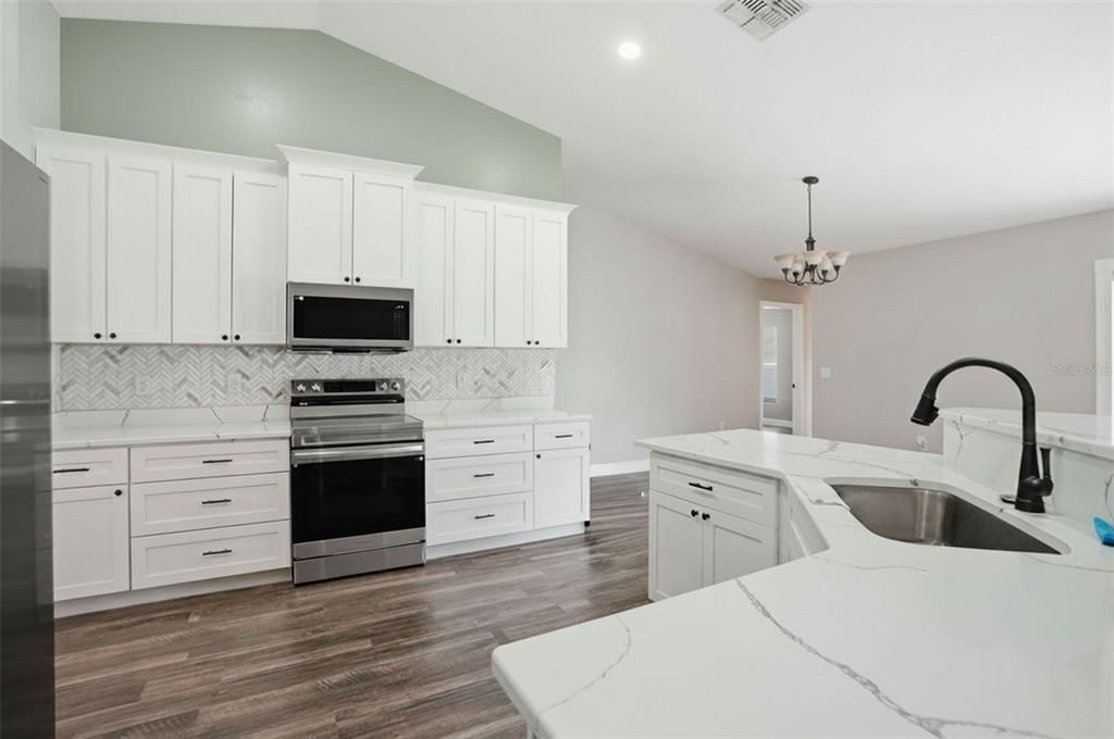 For Sale: $399,000 (4 beds, 2 baths, 2236 Square Feet)