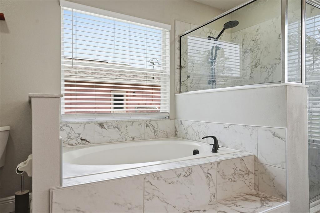 For Sale: $399,000 (4 beds, 2 baths, 2236 Square Feet)