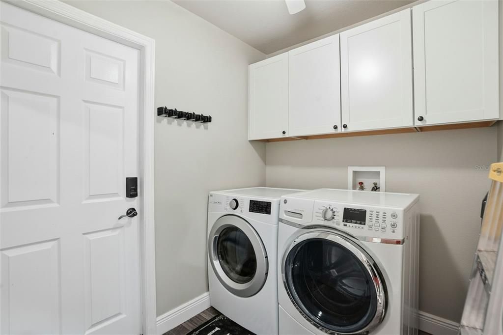 For Sale: $399,000 (4 beds, 2 baths, 2236 Square Feet)