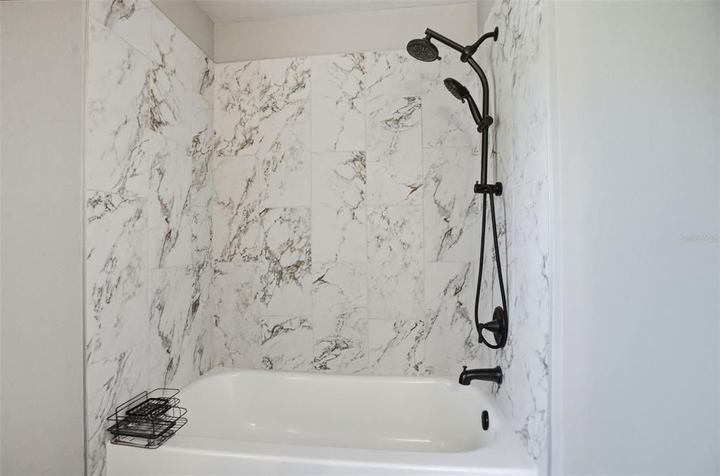 For Sale: $399,000 (4 beds, 2 baths, 2236 Square Feet)