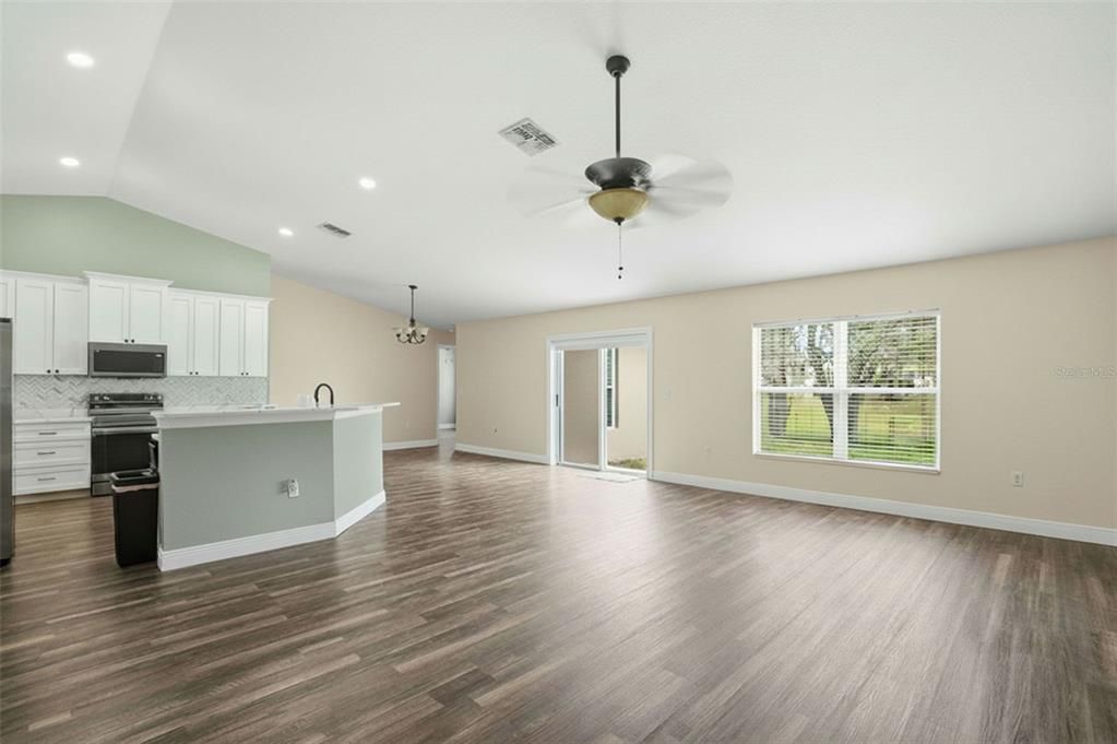 For Sale: $399,000 (4 beds, 2 baths, 2236 Square Feet)