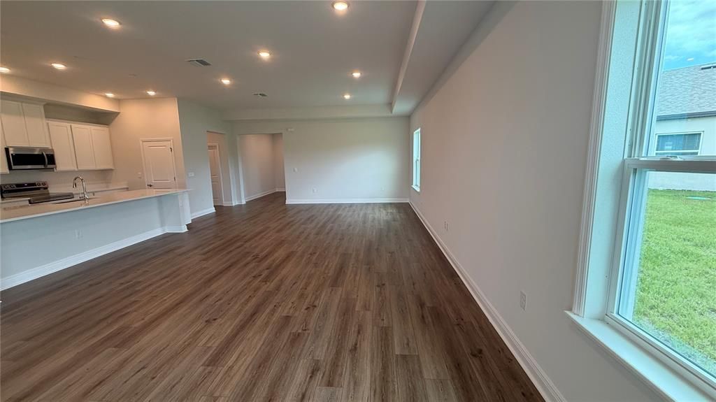 На продажу: $469,900 (4 спален, 3 ванн, 2471 Квадратных фут)