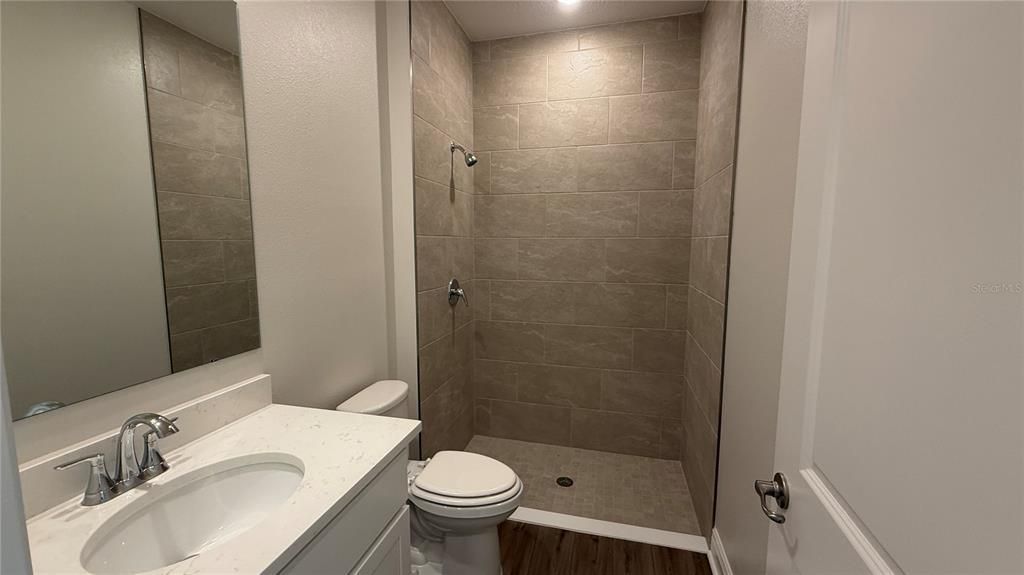 На продажу: $469,900 (4 спален, 3 ванн, 2471 Квадратных фут)