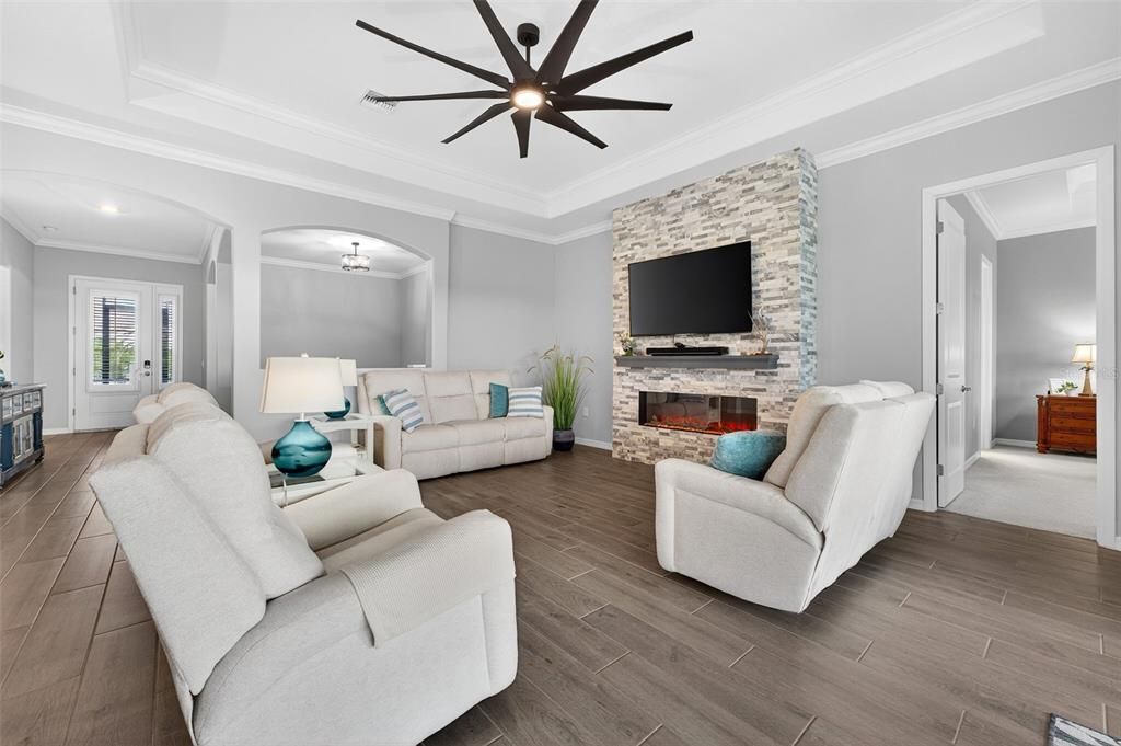 Active With Contract: $715,000 (4 beds, 2 baths, 2266 Square Feet)