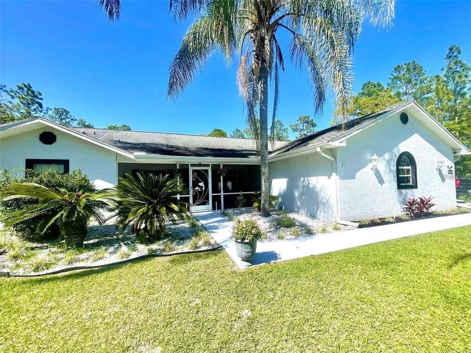 For Sale: $374,900 (3 beds, 2 baths, 1660 Square Feet)
