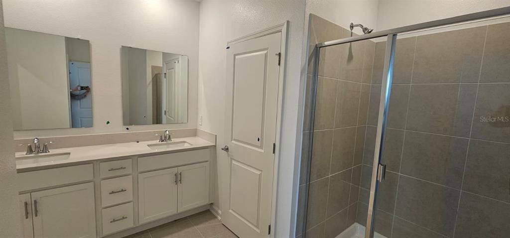 For Rent: $2,650 (3 beds, 2 baths, 1795 Square Feet)