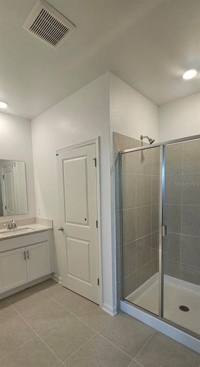 For Rent: $2,650 (3 beds, 2 baths, 1795 Square Feet)