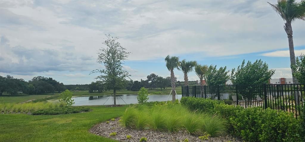 For Rent: $2,650 (3 beds, 2 baths, 1795 Square Feet)