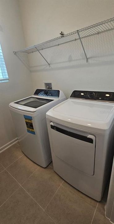 For Rent: $2,650 (3 beds, 2 baths, 1795 Square Feet)