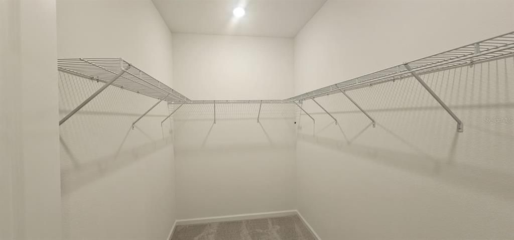 For Rent: $2,650 (3 beds, 2 baths, 1795 Square Feet)