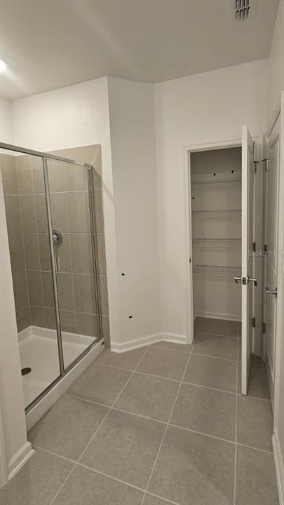 For Rent: $2,650 (3 beds, 2 baths, 1795 Square Feet)