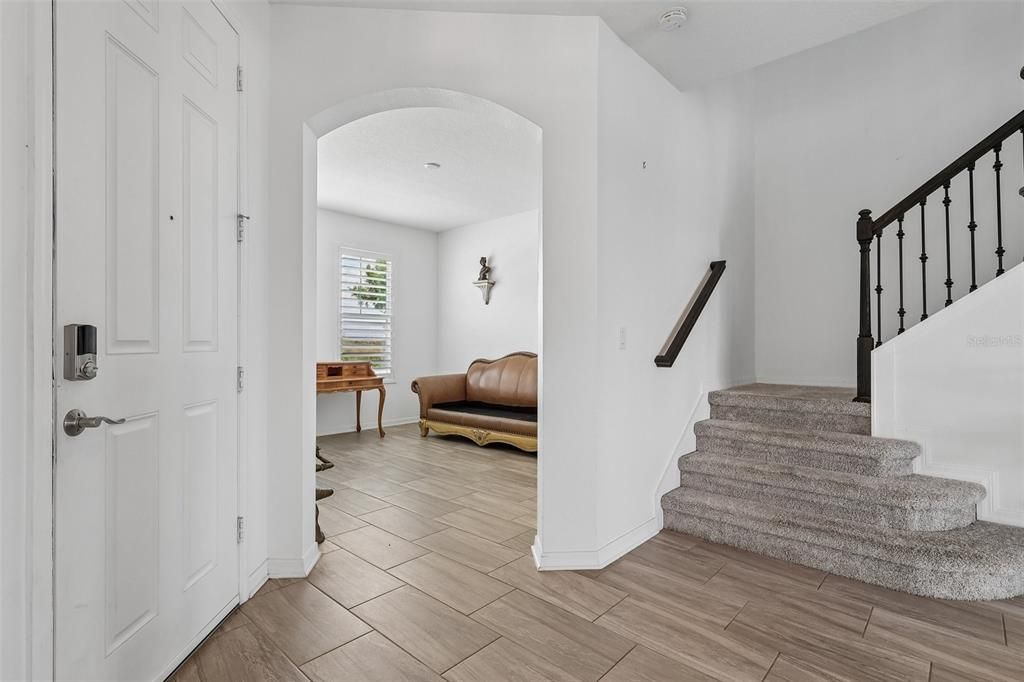For Rent: $4,200 (5 beds, 4 baths, 3150 Square Feet)