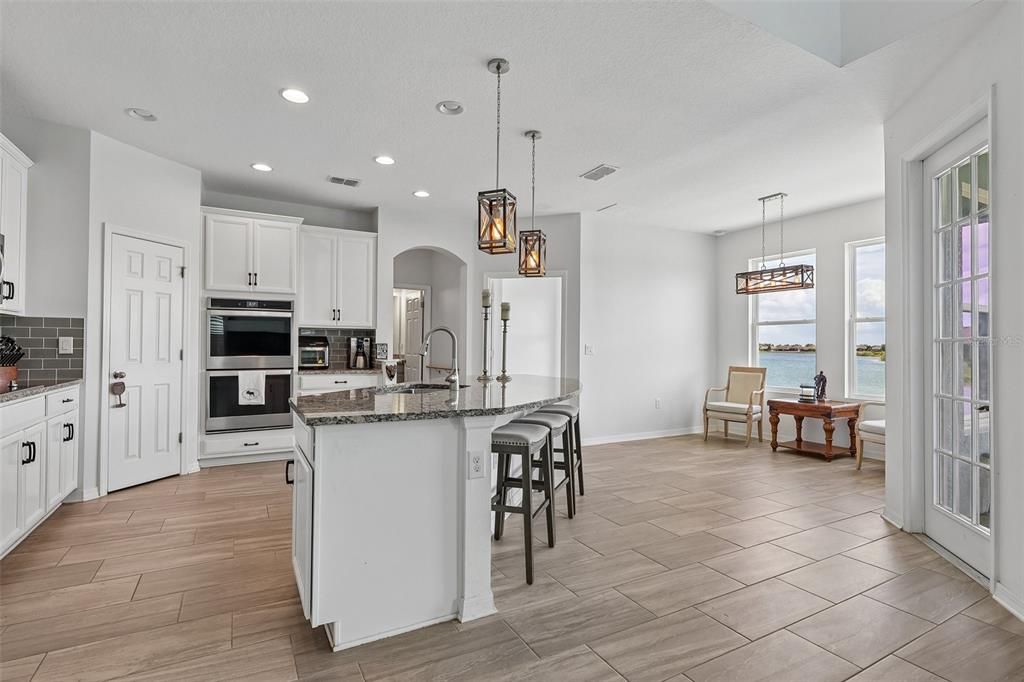 For Rent: $4,200 (5 beds, 4 baths, 3150 Square Feet)