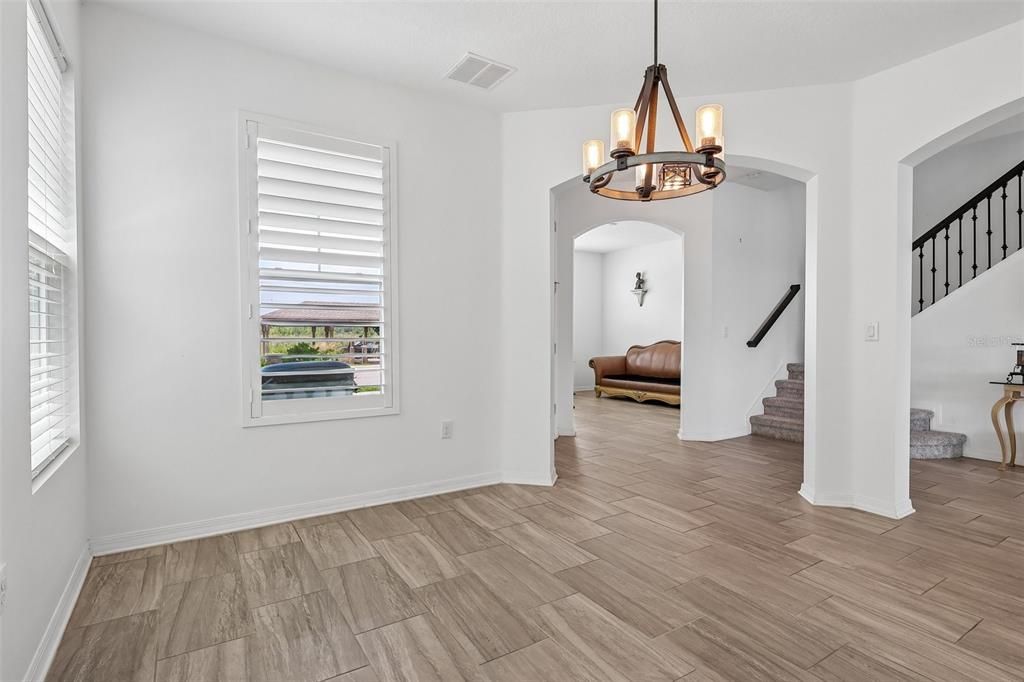For Rent: $4,200 (5 beds, 4 baths, 3150 Square Feet)