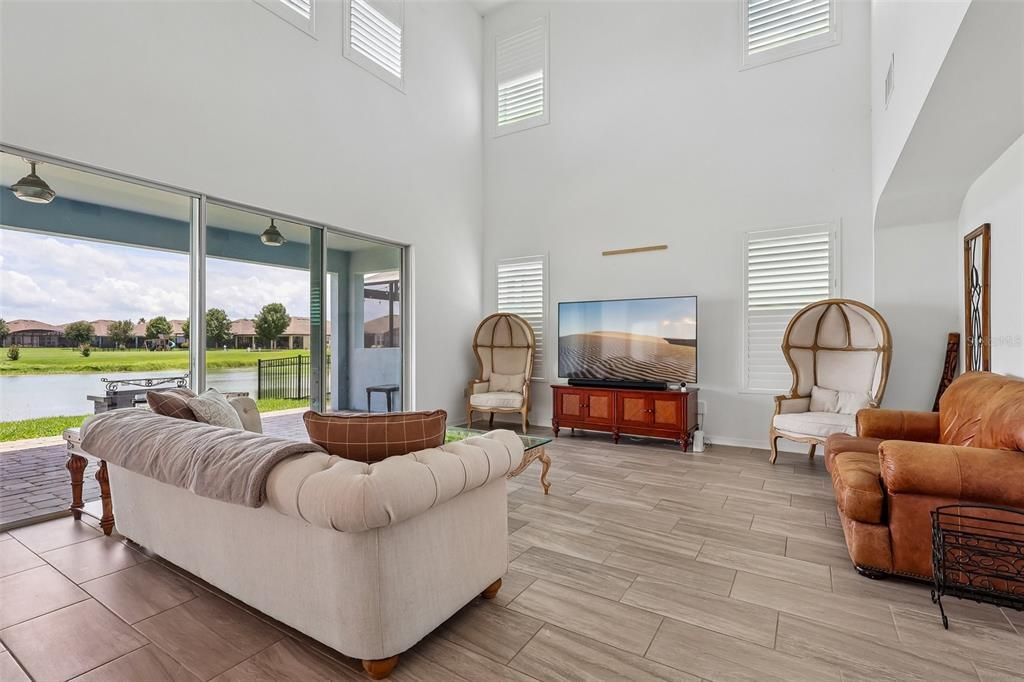 For Rent: $4,200 (5 beds, 4 baths, 3150 Square Feet)