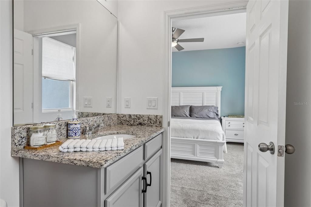 For Rent: $4,200 (5 beds, 4 baths, 3150 Square Feet)