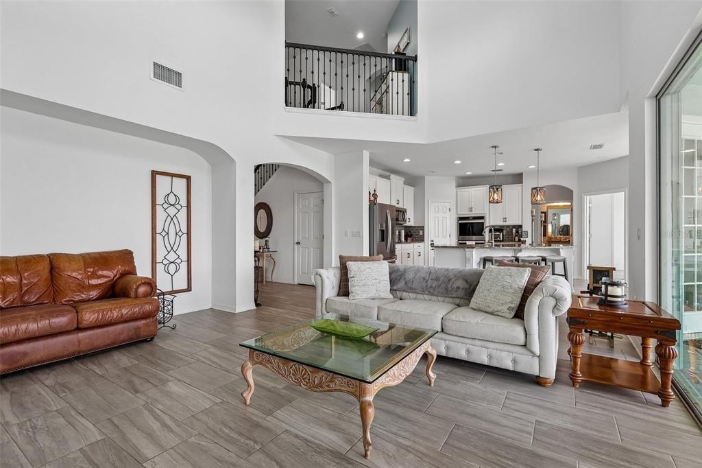 For Rent: $4,200 (5 beds, 4 baths, 3150 Square Feet)