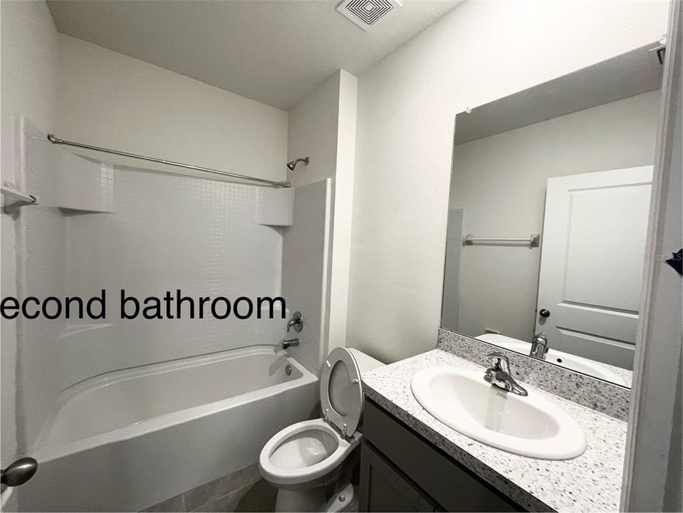 В аренду: $2,350 (3 спален, 2 ванн, 1566 Квадратных фут)