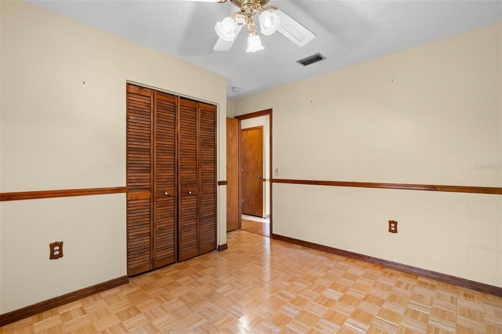 For Sale: $299,900 (3 beds, 2 baths, 1736 Square Feet)