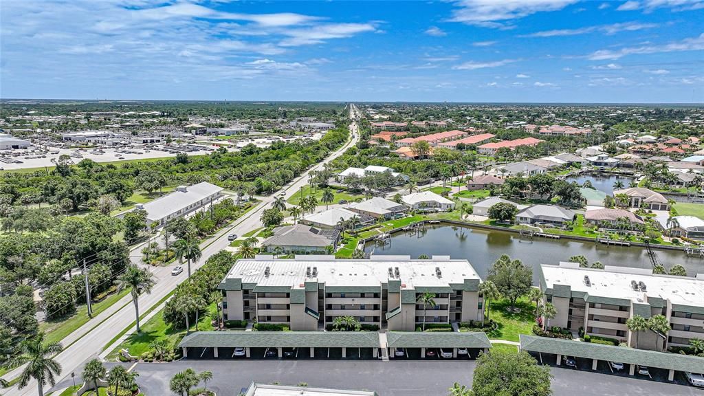 For Sale: $244,700 (2 beds, 2 baths, 1394 Square Feet)