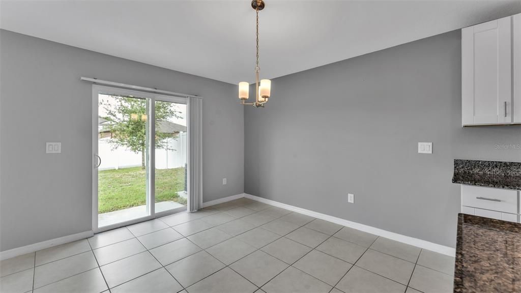 For Sale: $305,000 (4 beds, 2 baths, 1936 Square Feet)