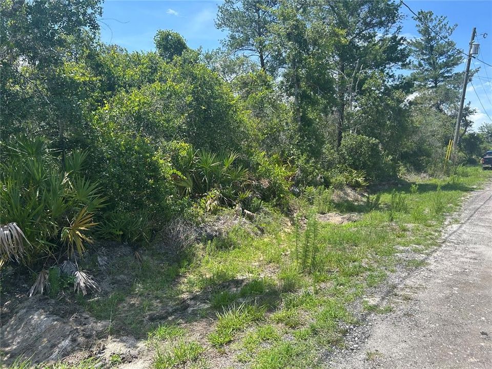 En Venta: $64,000 (0.28 acres)